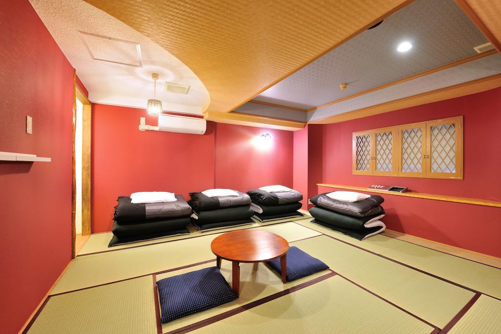 Khaosan World Asakusa Ryokan Токио Стая снимка